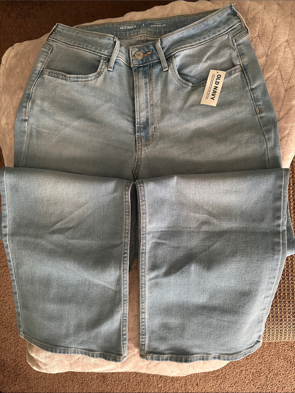 Old Navy Women’s Light Wash Bootcut Jeans Size 8 Short